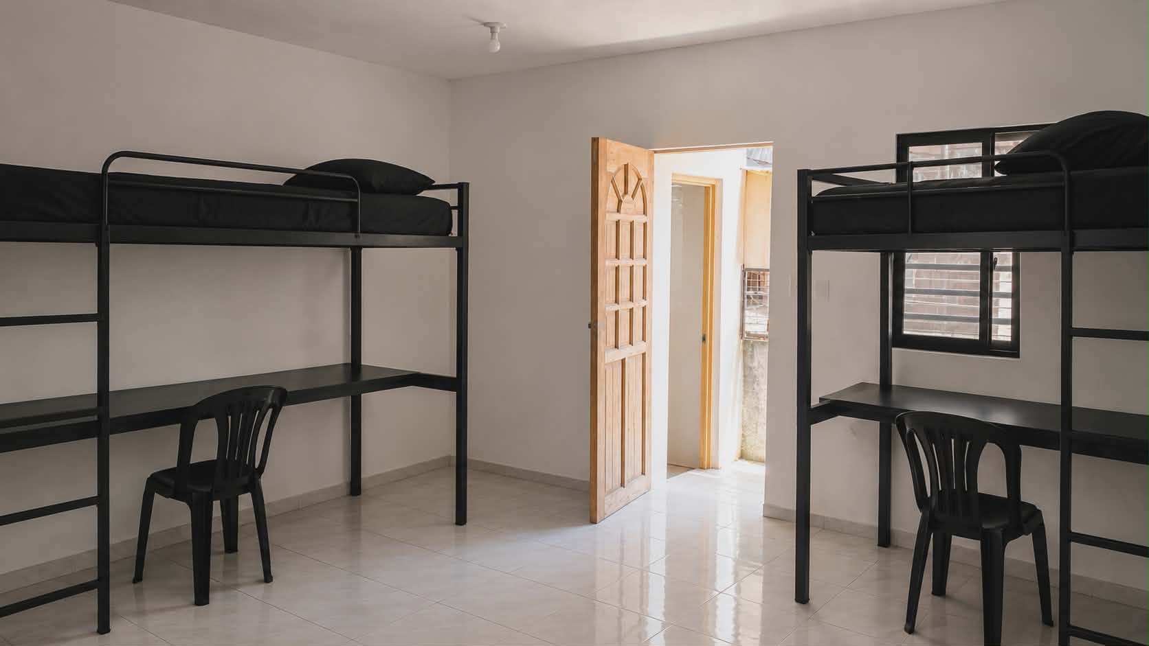 Aida's Boarding House